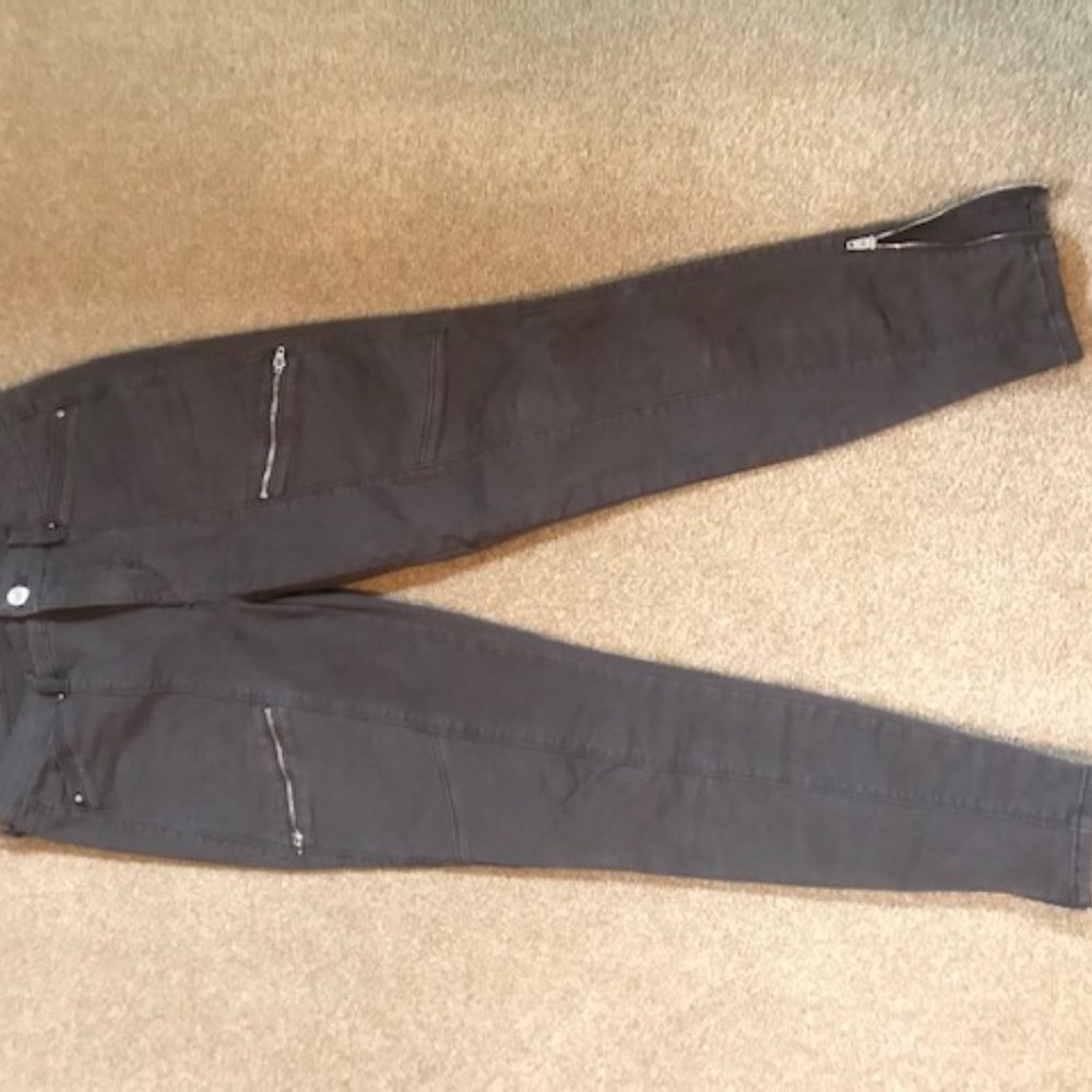 Pants - Picture 4 of 4